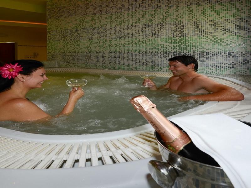 whirpool